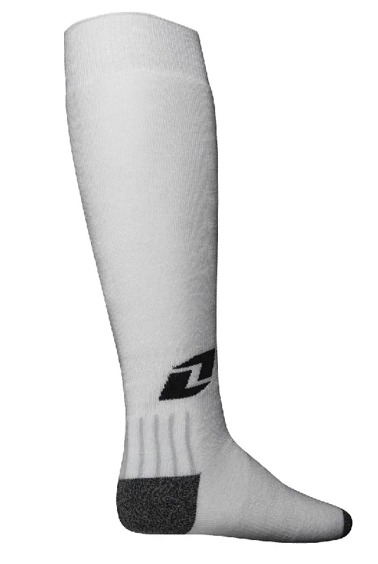 Cycling vest with fit straps-One Industries Youth Blaster Socks – White – Size: Youth (UK: 2-6)