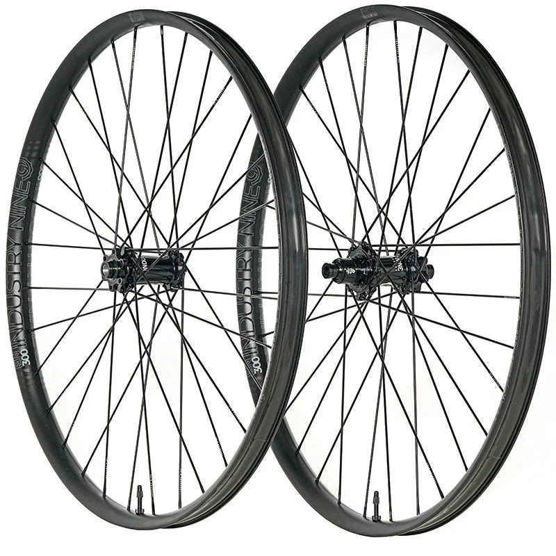 Bicycle riding shoes with guards system-Industry Nine Enduro 300 29" Wheelset 15x110 TA/12x157 XD